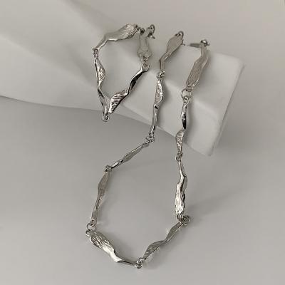 China FASHIONABLE Unique Irregular Wave Necklace Design Vershal B-45 Stainless Steel Minimalist Necklace For Women Jewelry for sale