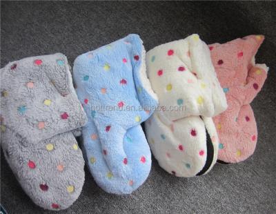 China Women Anti-skid Ladies Fleece Home Bootie Boots Slipper Coral Print Scrambled Socks With Thick Warm Sherpa Lining for sale