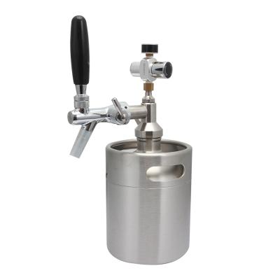 China Mini Keg Dispenser Portable Kegerator Kit Co 2 Stainless Steel TABLETOP Vibrator Tap System Pressure Regulator Draft Beer Keg for sale