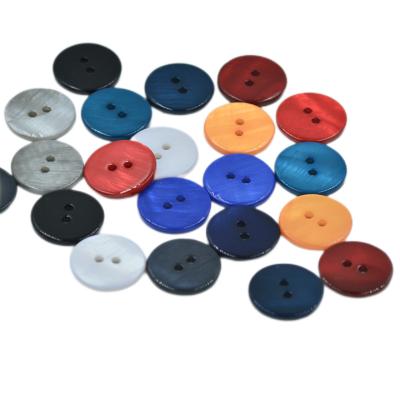 China 1.8cm Navy Blue Red Yellow Blue Green Shell Buttons Low MOQ Viable Custom Colors for sale