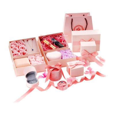 China Cute Jewelry Wrapping Paper Rose Bow Ribbon Logo Jewelry Packaging Display Custom Gift Paper Printing Jewelery Box for sale