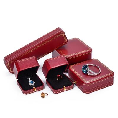 China Jewelry Packaging Display Wholesale Price Jewelry Packaging Case and Luxury Engagement Ring Box with Jewelry Gift Box for sale