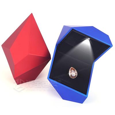 China Diamond Ring Box Wholesale Led Light Jewelry Box Plastic Box With Custom Logo Diamond Ring Box With Led Lgiht for sale