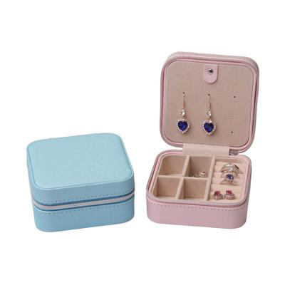 China Custom Pink Portable Zipper Box Jewelry Packaging Display Travel Jewelry Bracelet Ring Case Storage for sale