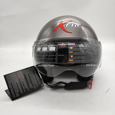 China PP/Plastic MOTORCYCLE HELMET for sale