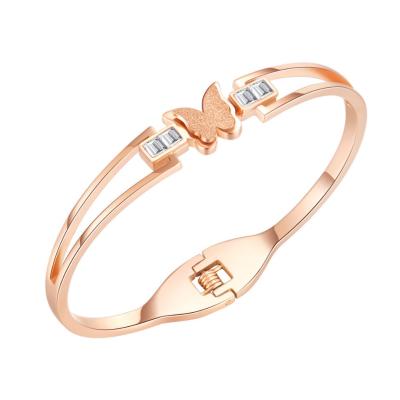 China Simple New Design 2021 FASHIONABLE Gold Plated Stainless Steel Zircon Butterfly Cuff Bracelet Femme for sale