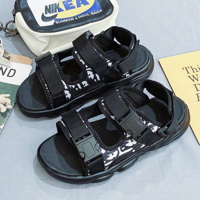 China Other Factory Wholesale OEM Beach Slides Sandals Outside PVC Mens Chappal Summer Sandals For Men for sale