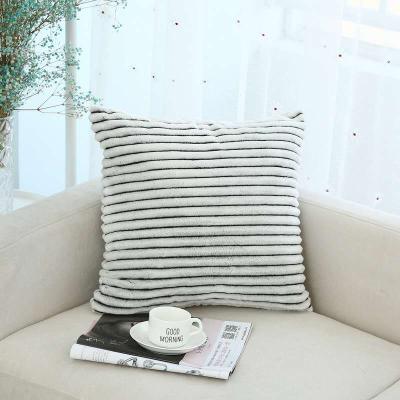 China Viable Wholesale Fashionable Square Flannel Decorative Pillows For Sofa for sale