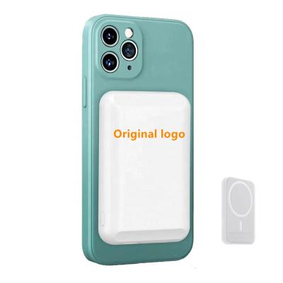 China Original 1:1 portable wireless powerbank external battery pack wireless charging magnetic power bank for sale