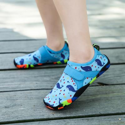 China New Design Breathable Water Beach Shoes Cartoon Children's Swimming Pool Soft Wholesale Baby Aqua Sock Shoes for sale