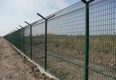 China Galvanized Airport Perimeter Fence 50*100mm 50*150mm Hole Y Post Fence for sale