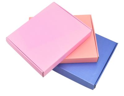 China Various Size Recyclable And Color LOGO Customized Pink Mirror Suface Gift Box for sale