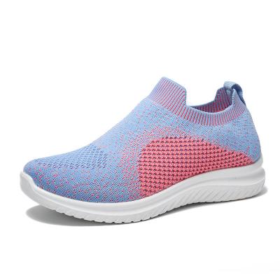 China Running Shoes Women Flat Shoes Knit Woman Casual Slip On Vulcanized Shoes Mesh Soft Breathable Women Female Shoes For Ladies Sneaker for sale