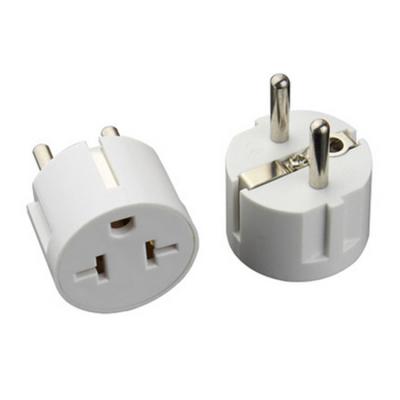 China High Quality Residential / General Purpose Power Socket EU To North America Plug Outlet Travel Adapter White Or Black Color for sale