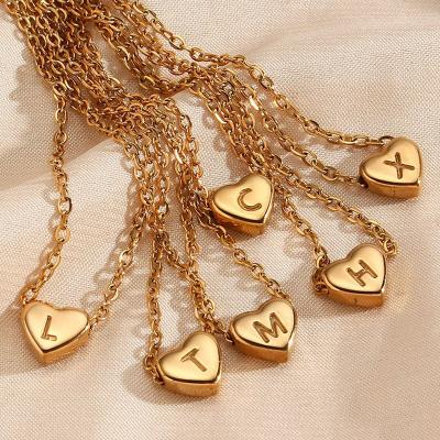 China KMLS2008 Hot Selling CLASSIC Stainless Steel Heart 26 Initial Letters Necklace Waterproof Pendant Necklace For LadyJewelry for sale