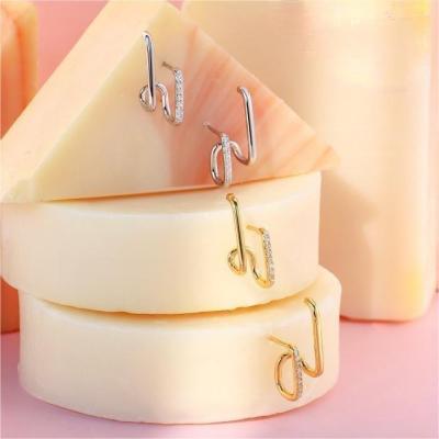 China KMLB1030 FASHIONABLE Crystal Geometric Stud Earrings Minimalist Brass Gold Plated Two Line 18K Stud Earrings for sale