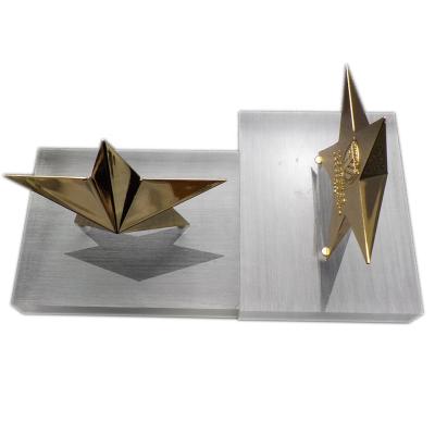 China The China 3D Star Trophy Stand Die Casting Office Souvenir Zinc Alloy Trophy for sale