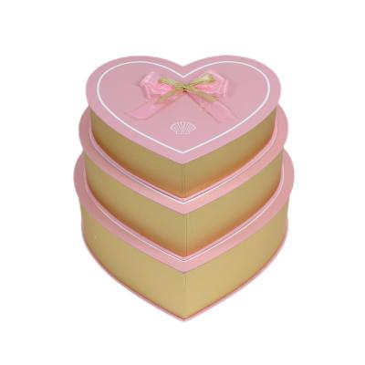 China Handmade Wholesale Flower Gift Box Brown Color Heart Shaped Paper Box With Colorful Paper Cover for sale