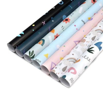 China Disposable Graphics Designs Graduation Gift Wrapping Paper for sale