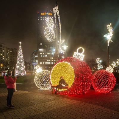 China Commercial Use 100cm LED 3D Pattern Decorative 120cm LED Round Ball Christmas Lights for sale