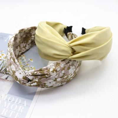 China Comfortable Soft Floral Print Knotted Wide Headband Elastic Hair Circle For Women Hair Accessories Sets for sale