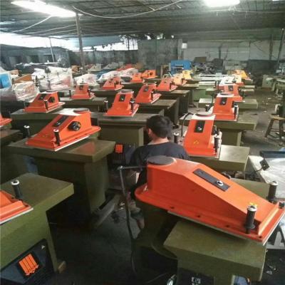 China swing arm die cutting machine used ATOM Italy swing armDie cutting machine for shoe leather for leather hydraulic press 20/25t /30 ton for sale