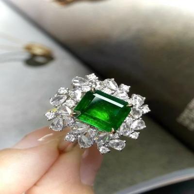 China Emerald Gemstone GRC Certificate Lab Developed Green Approximate Green Color Set Or Price From Top Of Fire Per Carat Rough Gemstones For Green Ring for sale