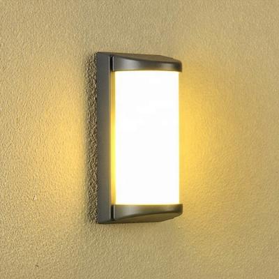 China New design ip65 polycarbonate emergency light antique led exterior lighting bulkhead lamp bay light for sale