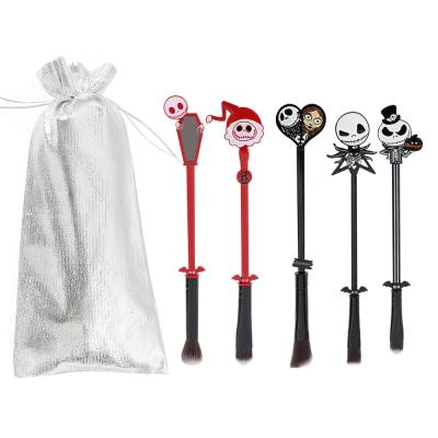 China Cute Makeup Brushes Portable Travel Anime Metal 5 Pieces Set Cute Eyeshadow Halloween Makeup Brushes for sale