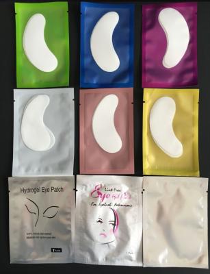 China Anti-puffiness Eyelash Fiber Extension Under Eye Pads Patches Lint Free Patches Eye Shields White Eyelash Extension for sale