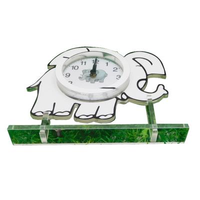 China Hot Sale Customized Acrylic Clock CNC cutting table clock desk clock student clock zu verkaufen