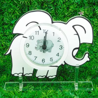 중국 Lightweight Anime Alarm Clock Battery Operated Silent Sweep Movement 판매용