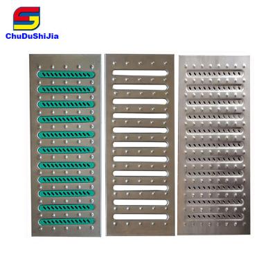 China China Supplier Traditional Stainless Steel Floor Metal Grate Rectangular Drain Cover Gutter Cover for sale