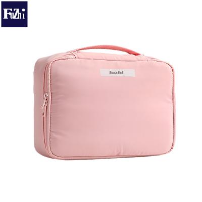 China Fashion Custom Nylon Handbag Make Up Cosmetic Bags With Personal Logo for sale