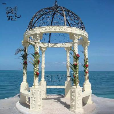 China Mármol tallado Gazebo Mármol blanco Pabellón de piedra Tallado a mano Jardín al aire libre Decorativo Diseño moderno en venta