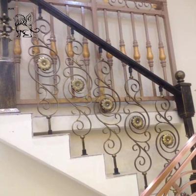 China Casting Iron Gate Stair Railing Balcony Handrail Wrought Iron Fence Ornamental Fence High Quality for sale