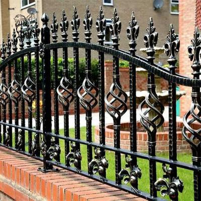 China Garden Iron Metal Fence villa Tubular Railing America Pvc Coated Fence Panels Modern Outdoor for sale