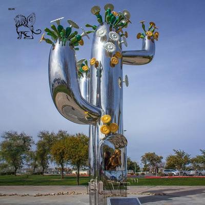 Китай Stainless Steel Garden Cactus Sculpture Statue Mirror Polished Metal Outdoor Modern Large продается