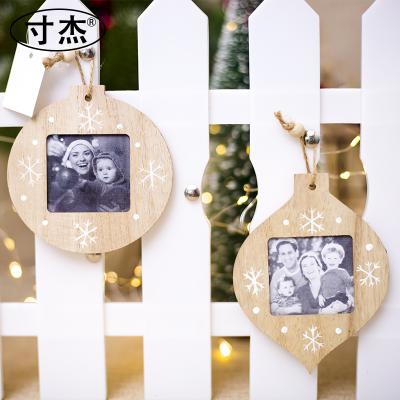 China 2019 Brand New Europe Yiwu Cunjie Christmas Wooden Photo Frama Pendant Photo Sticker Frama for sale