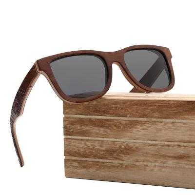 China Lightweight Top Fashion Trendy Gentlemen Polarized Wooden Bamboo Sun Glasses UV400 Pinless Sunglasses for sale