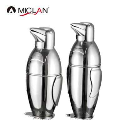 China Viable Stainless Steel Bar Tool Penguin Cocktail Shaker Penguin Shaped Stainless Steel Shakers for sale