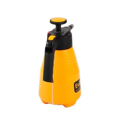 China Exquisite professional garden jet garden pressure sprayer 2 liters, a wonderful choice for watering your flowers for sale