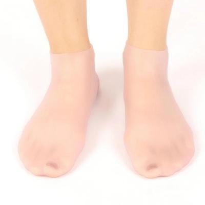 China SEBS Silicone Gel Crack Foot Care Protector Foot Protector Elastic Knocks Anti-Slip Sole Socks Cover for sale