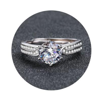 China Appropriate price good quality jewelry CLASSIC 1 silver moissanite diamond ring 925 carat round brilliants for sale