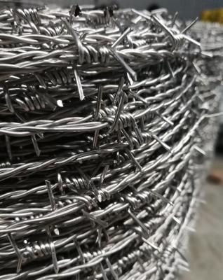 China high tensile double twist  barbed wire  two strands high tensile barbed wire  3