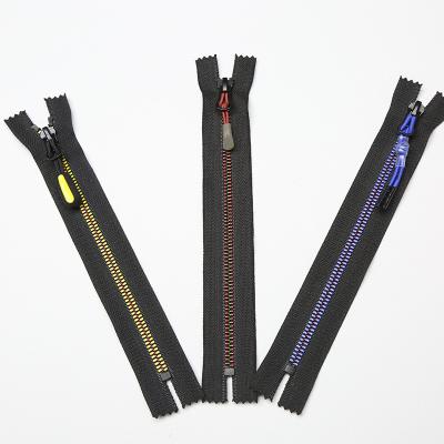 China 5# 15cm Rope Length Pull Head Creative Colors Automatic Lock Zipper Workable For Clothes And Tent for sale