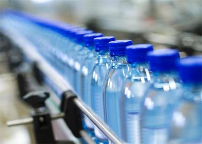 China Máquina de embotellado pura mineral de consumición completa de la máquina/del agua de la producción del agua en venta