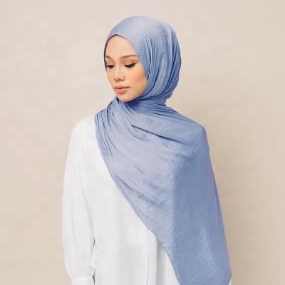 China Soft Warm Eco-friendly MUSLIM Cheap Muslim Silk Satin Pleated Scarf Malaysia Shawl Sports Islamic Muslim Hijab for sale