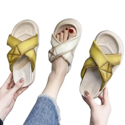 China Around wedge l 2022 summer lady slipper beach lady sandals new style fashion women low heel shoes sport slippers for sale