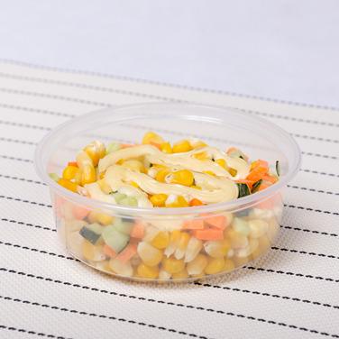 China Microwavable Custom Plastic Grocery Containers With Lids 8oz Plastic Grocery Food Storage Soup Container for sale